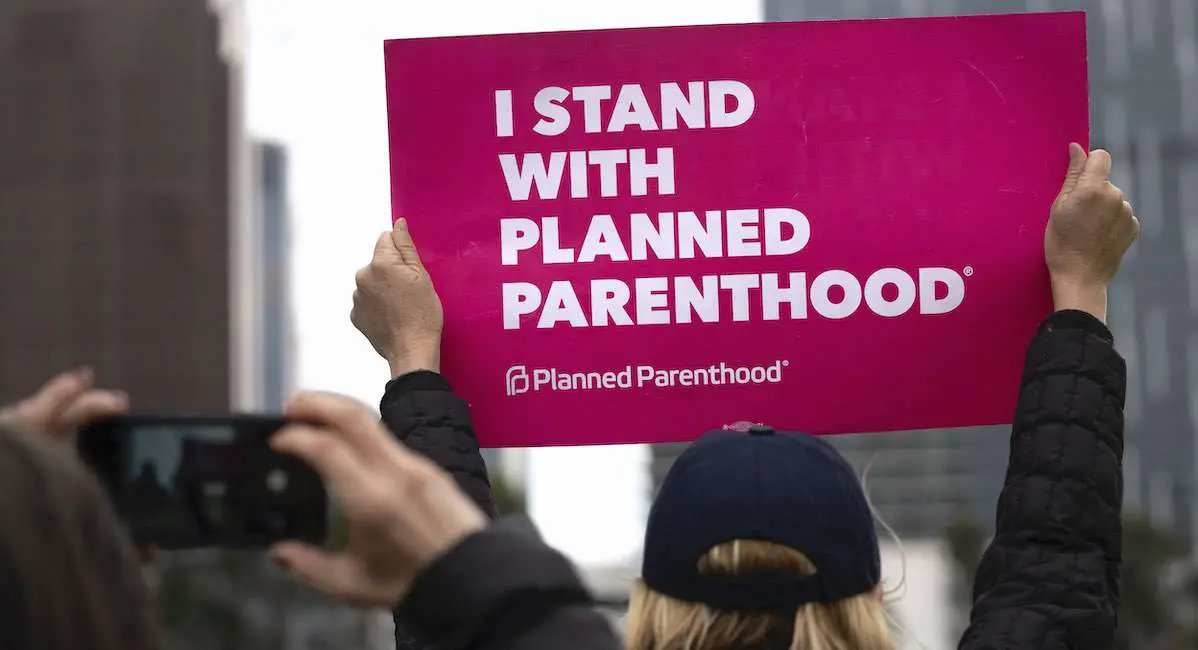 Connecticut governor aims to give Planned Parenthood $2M in funding